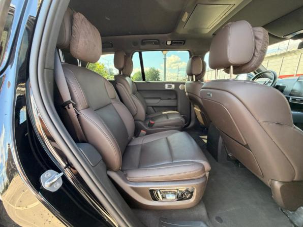 Li Auto (Lixiang) L9 I с пробегом 2024 года, цена 5 980 000 рублей, 68554 км, внедорожник, Автокод Объявления