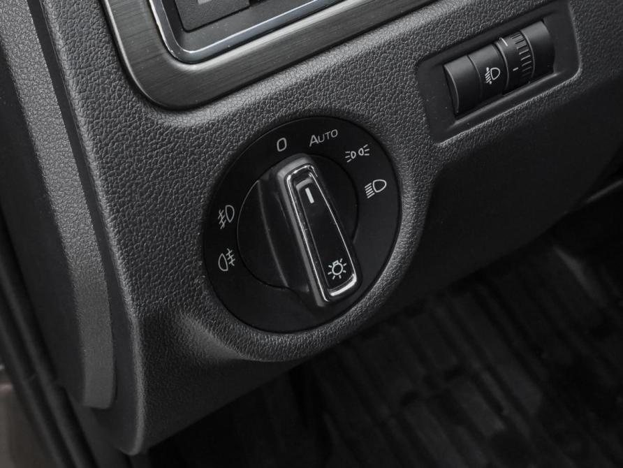 Skoda Rapid I Рестайлинг Ростов-на-Дону  - изображение 13