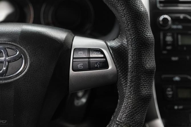 Toyota Auris I Рестайлинг с пробегом 2012 года, цена 1 049 000 рублей, 148400 км, хэтчбек, Автокод Объявления