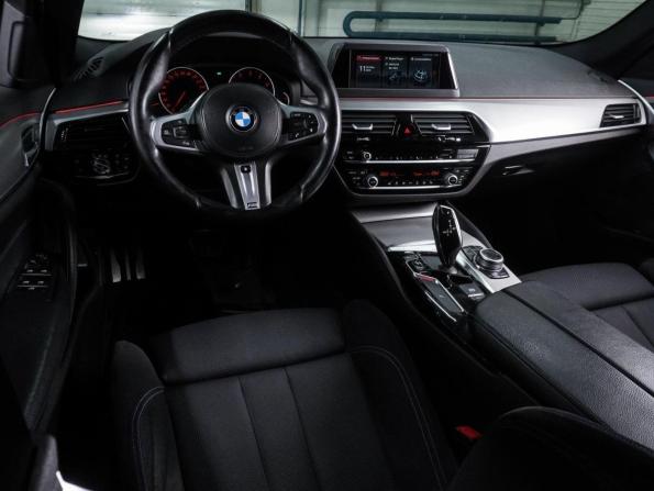 BMW 5 серии VII (G30/G31/G38) с пробегом 2017 года, цена 3 530 000 рублей, 121176 км, седан, Автокод Объявления