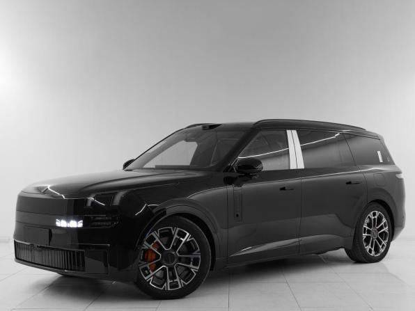 Lynk &amp; Co 900 с пробегом 2025 года, цена 7 819 000 рублей, 65 км, внедорожник, Автокод Объявления