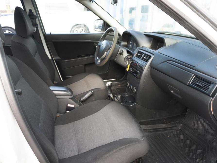 Lada (ВАЗ) Priora I Рестайлинг Кропоткин  - изображение 8