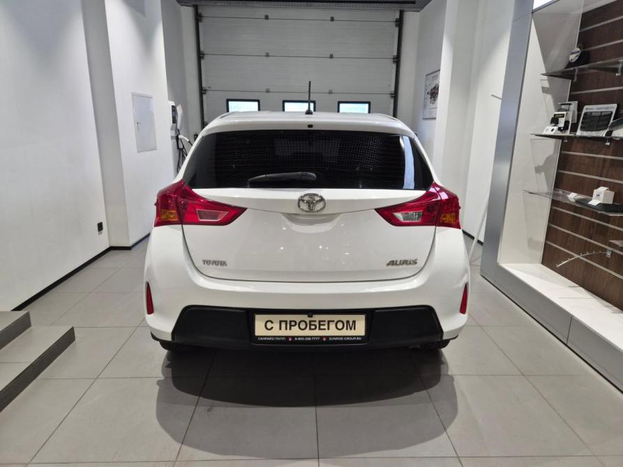 Toyota Auris II Москва  - изображение 5