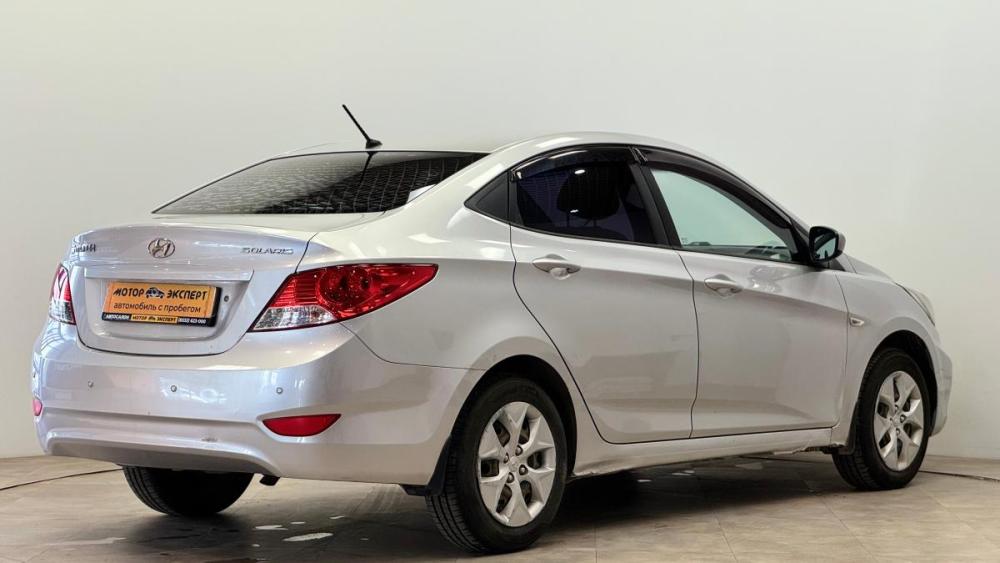 Hyundai Solaris I Киров  - изображение 4