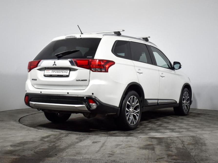 Mitsubishi Outlander III Рестайлинг 2 Санкт-Петербург  - изображение 5