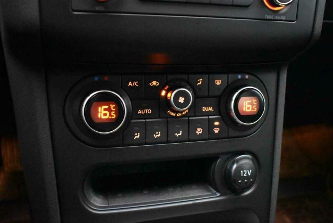 Nissan Qashqai I Рестайлинг с пробегом 2013 года, цена 1 090 000 рублей, 136291 км, внедорожник, Автокод Объявления