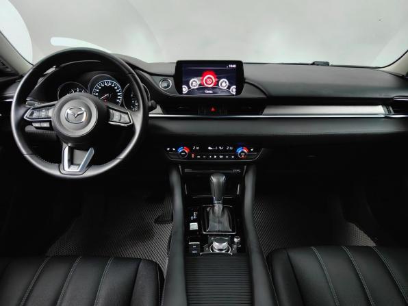Mazda 6 III (GJ) Рестайлинг 2 с пробегом 2019 года, цена 2 499 000 рублей, 61215 км, седан, Автокод Объявления