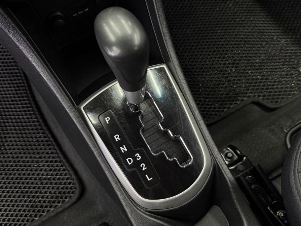 Hyundai Solaris I с пробегом 2012 года, цена 779 000 рублей, 124717 км, хэтчбек, Автокод Объявления