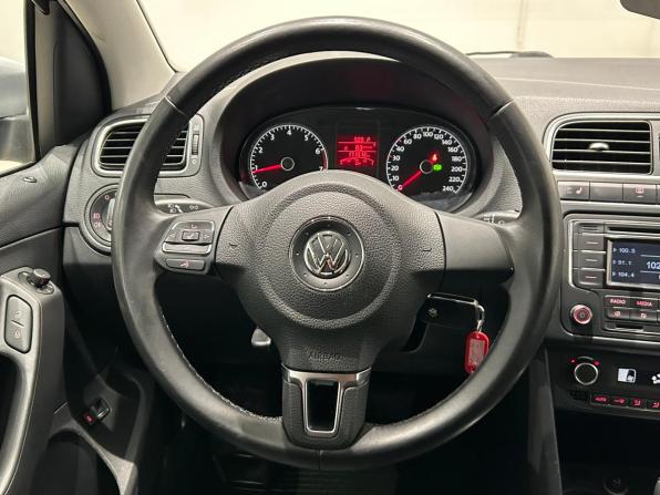 Volkswagen Polo V с пробегом 2013 года, цена 709 000 рублей, 171911 км, седан, Автокод Объявления