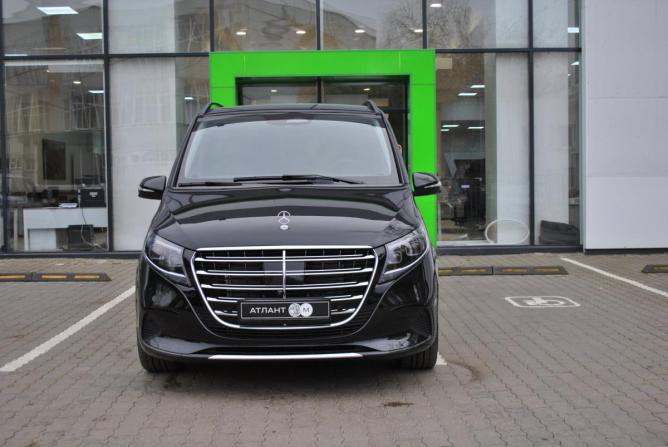 Mercedes-Benz V-Класс III (W447) Рестайлинг 2 с пробегом 2025 года, цена 13 490 000 рублей, 700 км, минивэн, Автокод Объявления