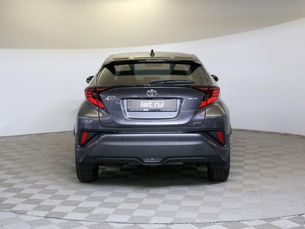 Toyota C-HR I Рестайлинг с пробегом 2020 года, цена 2 795 000 рублей, 29875 км, внедорожник, Автокод Объявления
