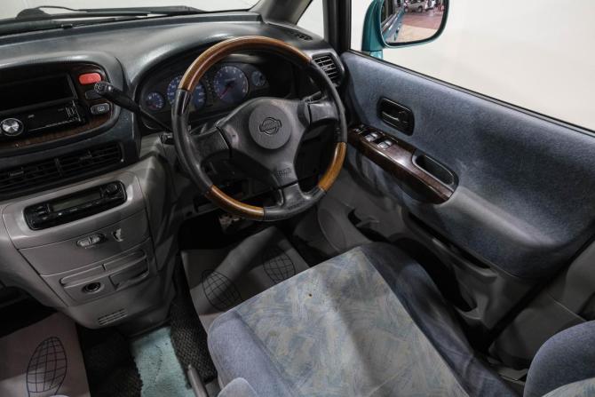 Nissan Serena II (C24) с пробегом 2000 года, цена 449 000 рублей, 620000 км, минивэн, Автокод Объявления