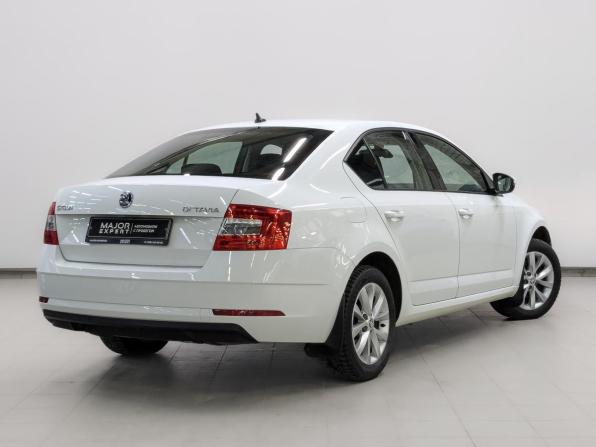 Skoda Octavia III (A7) Рестайлинг с пробегом 2019 года, цена 1 790 000 рублей, 79450 км, лифтбек, Автокод Объявления