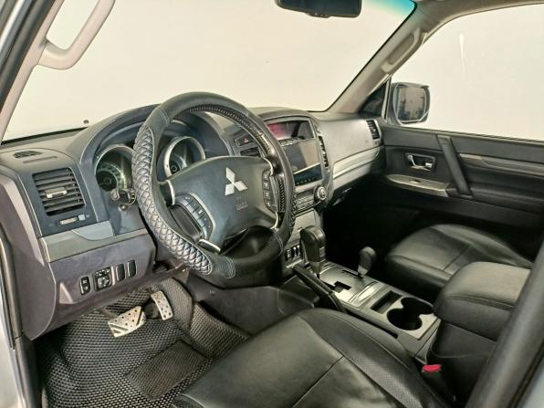 Mitsubishi Pajero IV Рестайлинг 1 с пробегом 2011 года, цена 1 599 000 рублей, 241000 км, внедорожник, Автокод Объявления