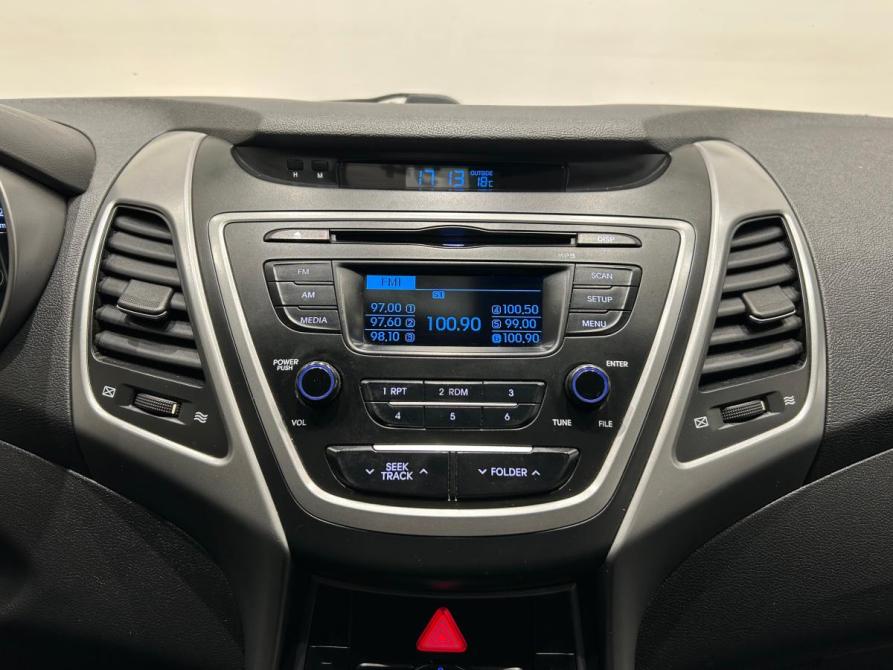 Hyundai Elantra V (MD) Рестайлинг Санкт-Петербург  - изображение 18