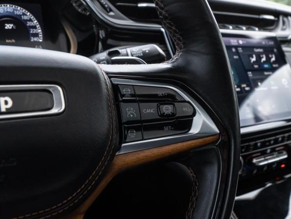Jeep Grand Cherokee V (WL) с пробегом 2022 года, цена 6 670 000 рублей, 99081 км, внедорожник, Автокод Объявления