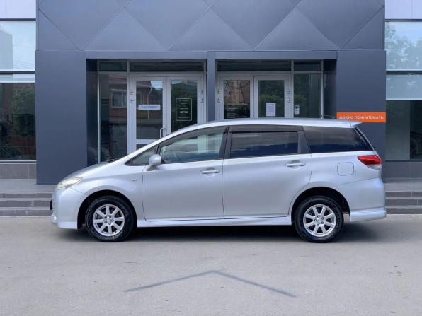 Toyota Wish II с пробегом 2011 года, цена 935 000 рублей, 199000 км, минивэн, Автокод Объявления