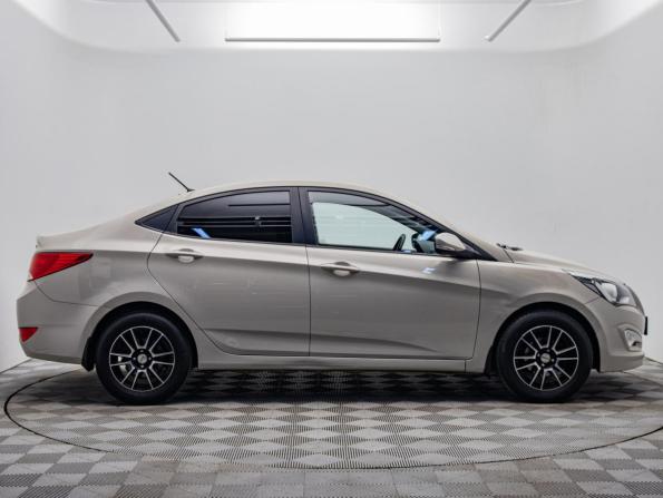 Hyundai Solaris I Рестайлинг с пробегом 2015 года, цена 847 000 рублей, 200076 км, седан, Автокод Объявления