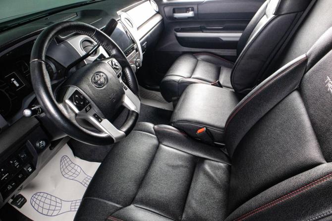 Toyota Tundra II Рестайлинг с пробегом 2021 года, цена 6 549 000 рублей, 69200 км, offers.body_type.unknown, Автокод Объявления