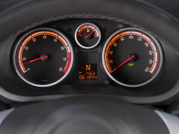 Opel Corsa D Рестайлинг I с пробегом 2011 года, цена 699 000 рублей, 61944 км, хэтчбек, Автокод Объявления