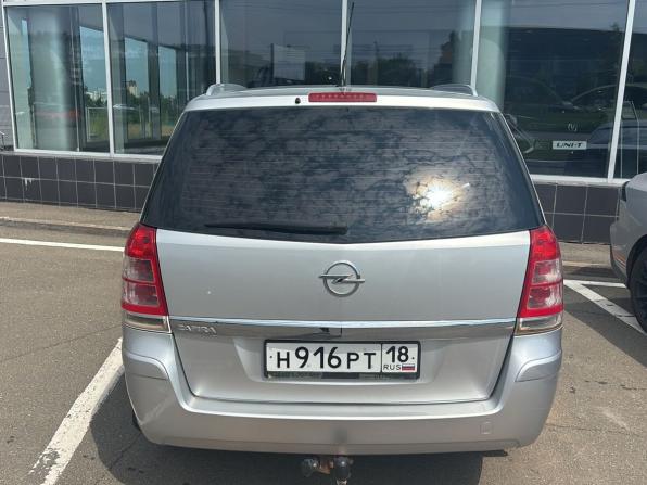 Opel Zafira B Рестайлинг с пробегом 2013 года, цена 900 000 рублей, 126313 км, компактвэн, Автокод Объявления
