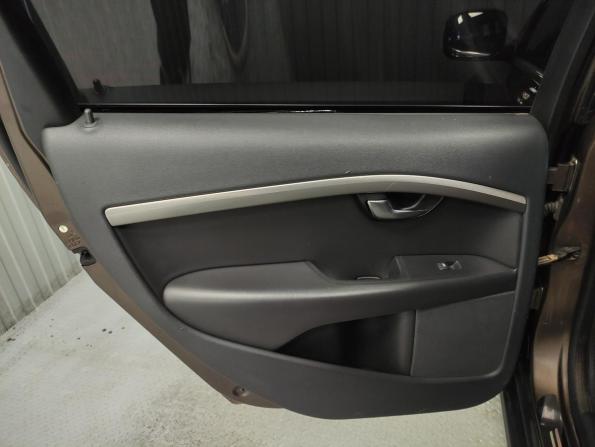 Volvo XC70 II с пробегом 2011 года, цена 1 490 000 рублей, 179225 км, универсал, Автокод Объявления