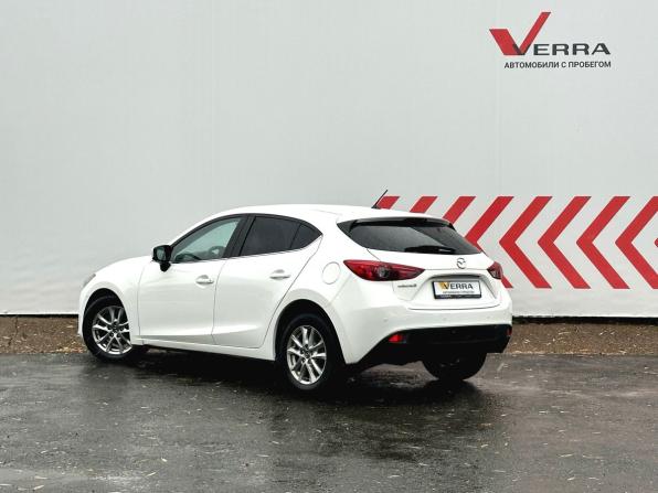 Mazda 3 III (BM) с пробегом 2014 года, цена 1 350 000 рублей, 72286 км, хэтчбек, Автокод Объявления