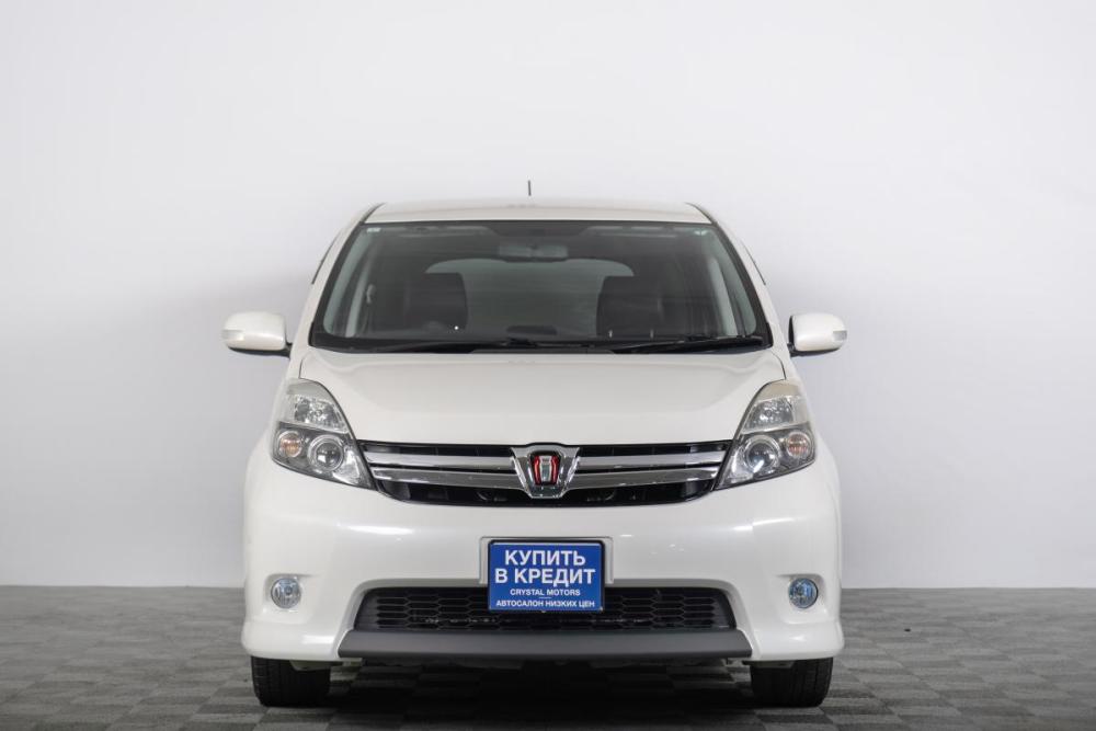 Toyota ISis I Рестайлинг Томск  - изображение 4