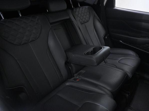 Hyundai Santa Fe IV Рестайлинг с пробегом 2022 года, цена 3 465 000 рублей, 35900 км, внедорожник, Автокод Объявления