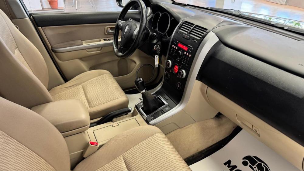 Suzuki Grand Vitara II Рестайлинг 2 Киров  - изображение 9