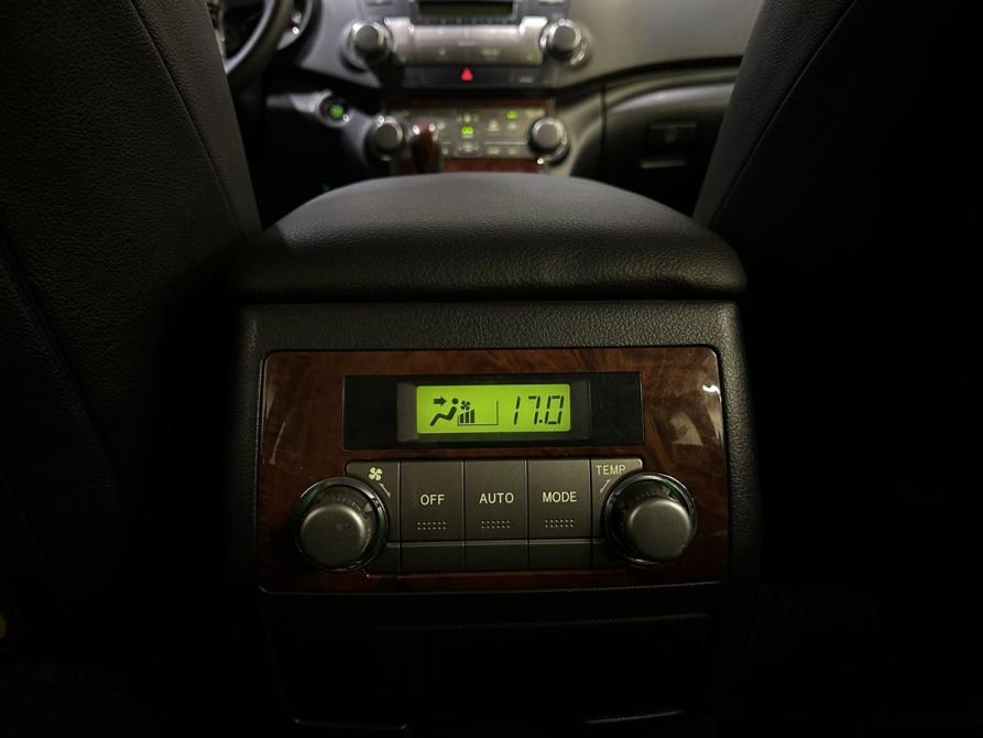 Toyota Highlander II (XU40) Рестайлинг Новосибирск  - изображение 16