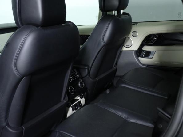 Land Rover Range Rover IV Рестайлинг с пробегом 2018 года, цена 5 349 000 рублей, 196902 км, внедорожник, Автокод Объявления