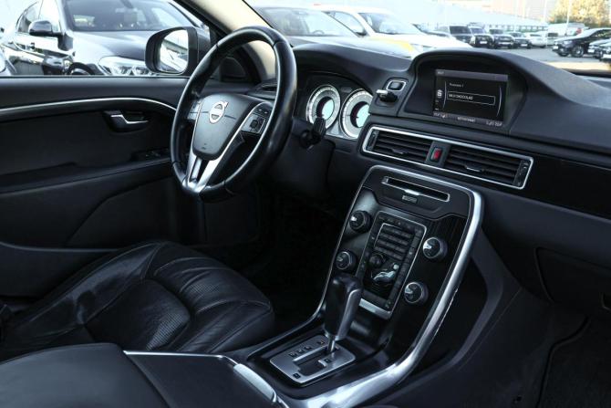 Volvo S80 II Рестайлинг с пробегом 2012 года, цена 968 000 рублей, 308704 км, седан, Автокод Объявления