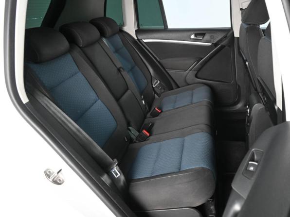 Volkswagen Tiguan I Рестайлинг с пробегом 2013 года, цена 1 950 000 рублей, 142156 км, внедорожник, Автокод Объявления