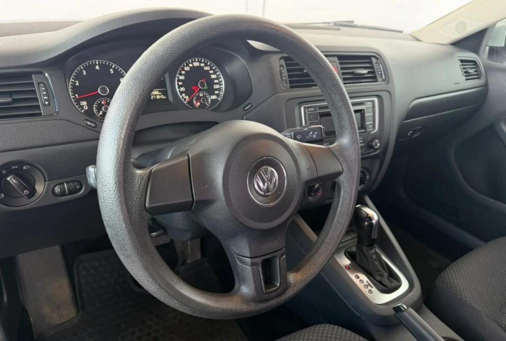Volkswagen Jetta VI Киров  - изображение 19