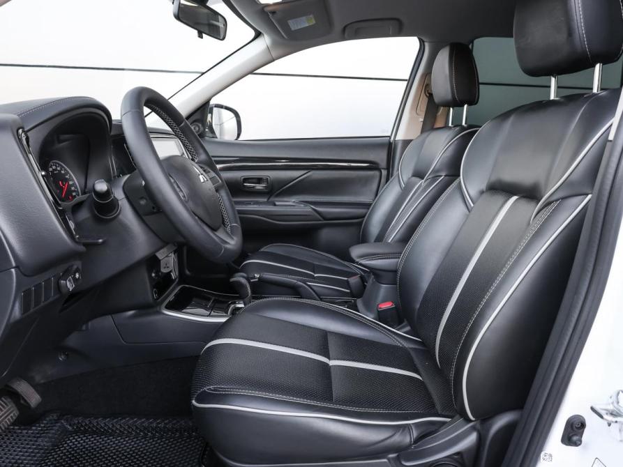 Mitsubishi Outlander III Рестайлинг 3 Москва  - изображение 15