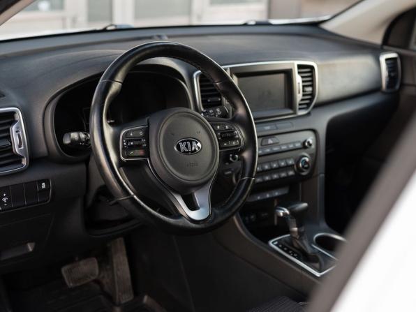 Kia Sportage IV с пробегом 2018 года, цена 2 100 000 рублей, 124612 км, внедорожник, Автокод Объявления