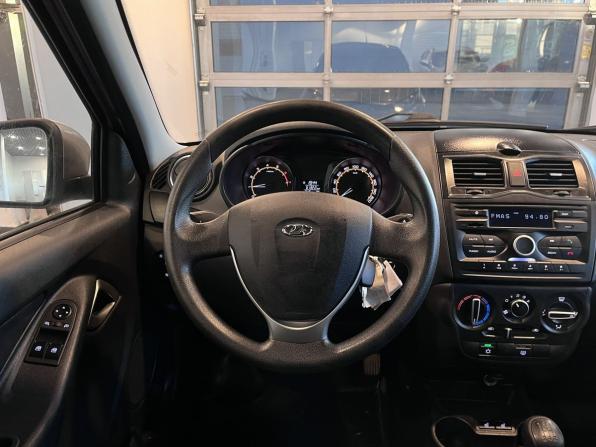 Lada (ВАЗ) Granta I Рестайлинг с пробегом 2021 года, цена 770 000 рублей, 61321 км, лифтбек, Автокод Объявления