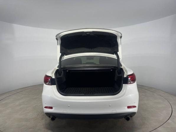 Mazda 6 III (GJ) Рестайлинг с пробегом 2016 года, цена 1 399 000 рублей, 218658 км, седан, Автокод Объявления