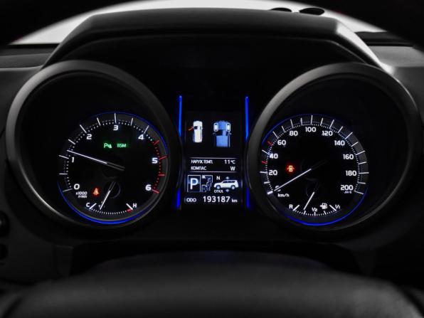Toyota Land Cruiser Prado 150 Series Рестайлинг 1 с пробегом 2014 года, цена 3 230 000 рублей, 193187 км, внедорожник, Автокод Объявления