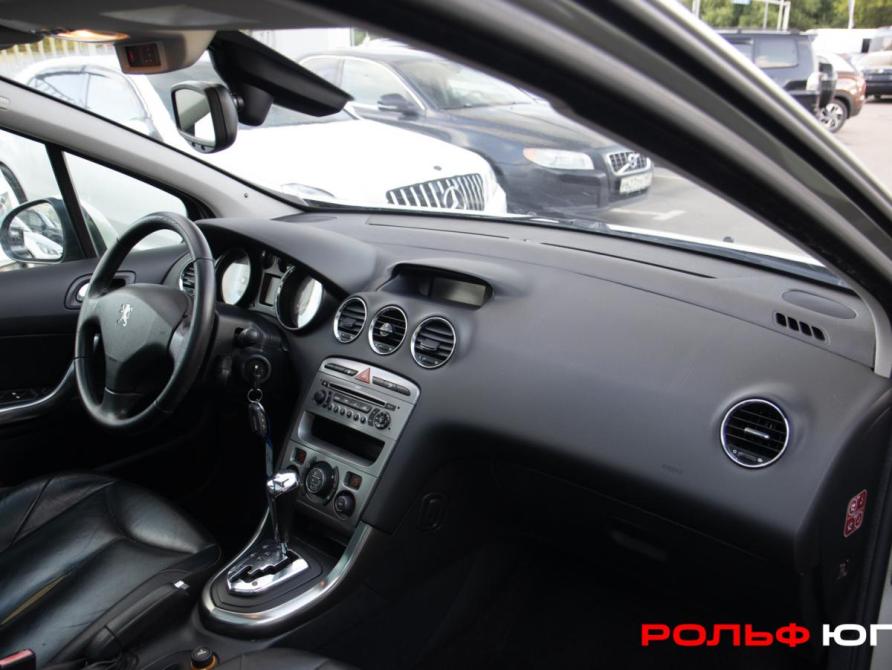 Peugeot 308 I Москва  - изображение 8