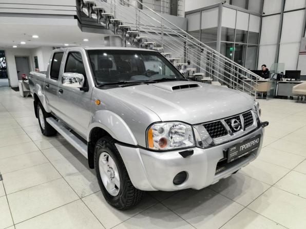 Nissan NP300 с пробегом 2012 года, цена 850 000 рублей, 310000 км, пикап, Автокод Объявления