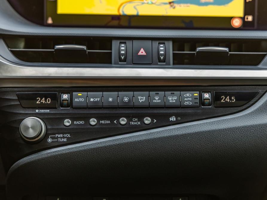 Lexus ES VII Волгоград  - изображение 24