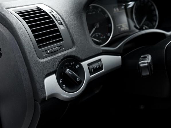 Skoda Octavia II (A5) Рестайлинг с пробегом 2012 года, цена 798 000 рублей, 258000 км, лифтбек, Автокод Объявления