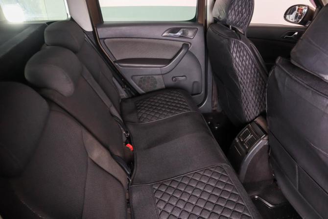 Skoda Yeti I с пробегом 2012 года, цена 699 000 рублей, 200000 км, внедорожник, Автокод Объявления