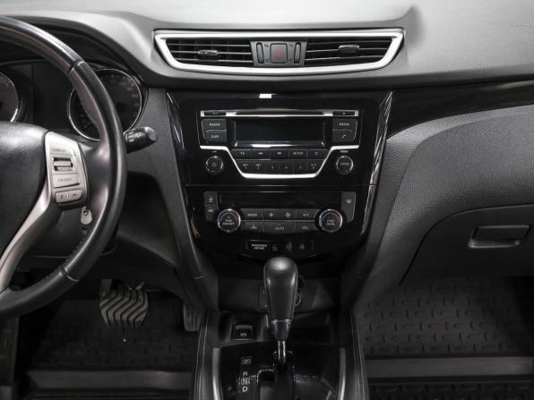 Nissan Qashqai II с пробегом 2017 года, цена 1 649 000 рублей, 114447 км, внедорожник, Автокод Объявления