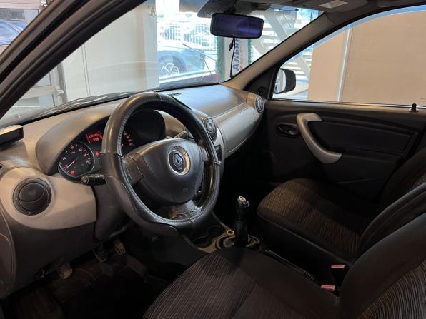 Renault Logan I Рестайлинг с пробегом 2010 года, цена 370 000 рублей, 290340 км, седан, Автокод Объявления