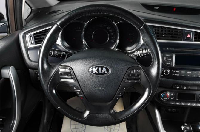 Kia Ceed I с пробегом 2018 года, цена 1 629 000 рублей, 112000 км, хэтчбек, Автокод Объявления