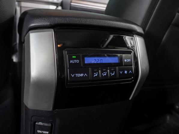 Toyota Land Cruiser Prado 150 Series Рестайлинг 2 с пробегом 2020 года, цена 6 849 000 рублей, 107623 км, внедорожник, Автокод Объявления