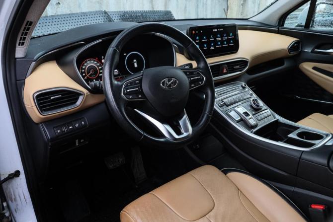 Hyundai Santa Fe IV Рестайлинг с пробегом 2021 года, цена 4 070 000 рублей, 56855 км, внедорожник, Автокод Объявления
